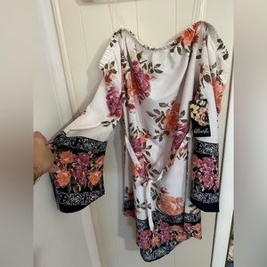 NWT off shoulder long sleeve dress